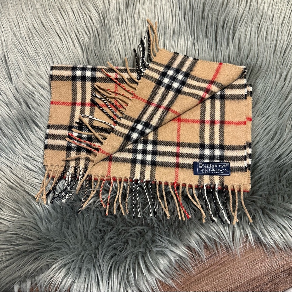 Burberry Scarf (GB2)